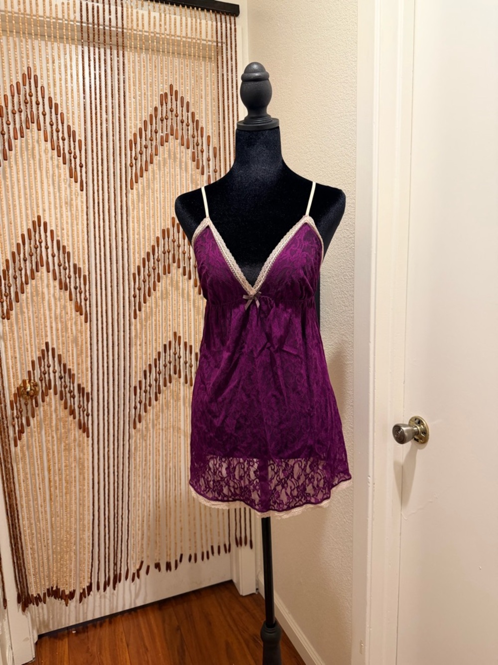 Gilligan & O'Malley Plum Lace Chemise with Cream Trim